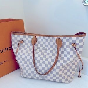 Louis Vuitton Damier Azur Neverfull MM Tote